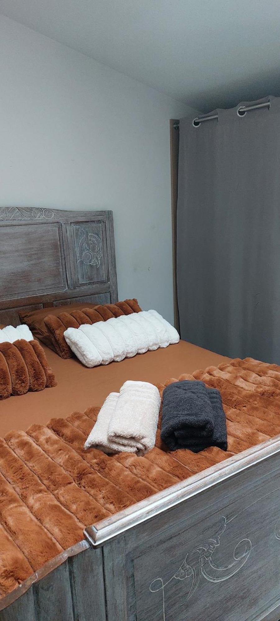 La Maisonette Mellona Chanzeaux エクステリア 写真